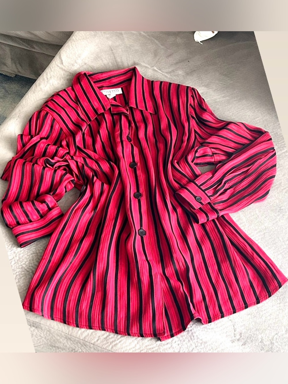 Women’s blouse